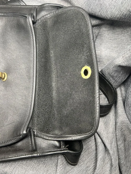 Coach Vintage Taft Black Leather Crossbody 9980 Bag with Brass-Tone Turn Lock - Picture 12 of 16